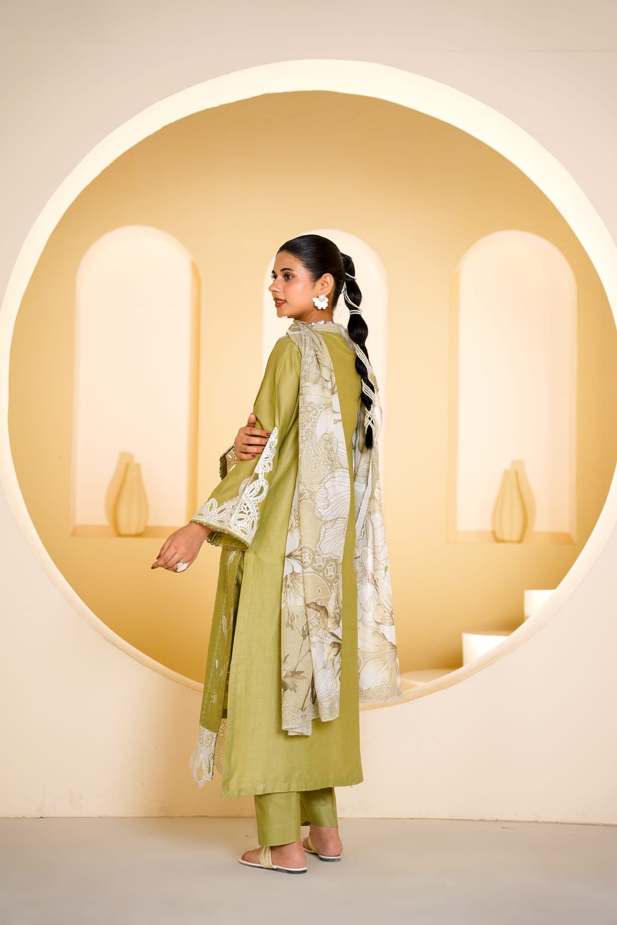 Olive Leaf Print Suit view 7