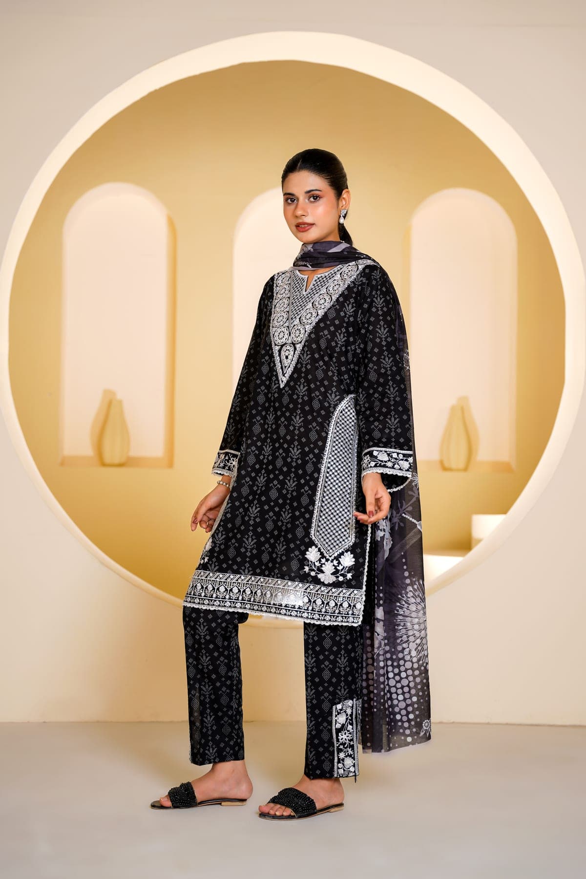 Noir Paisley Print Suit view 3